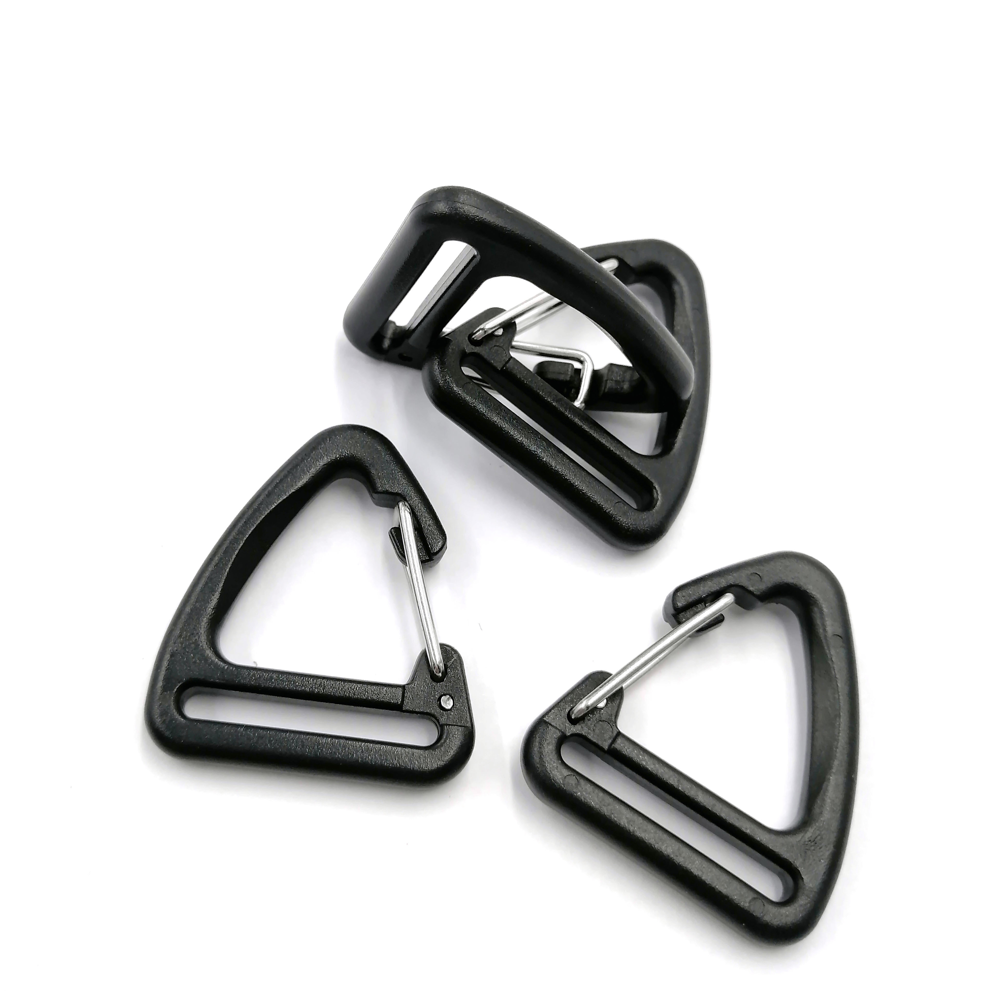 Plastic Keychain Belt Buckles Alloy Triangle Carabiner Clips With Strap Slit Spring Quickdraws Clip Hooks