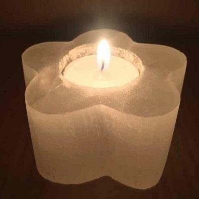 Natural Selenite Stone made Polished Candle Holder Stone For decoration selenite healing candle holder for sale