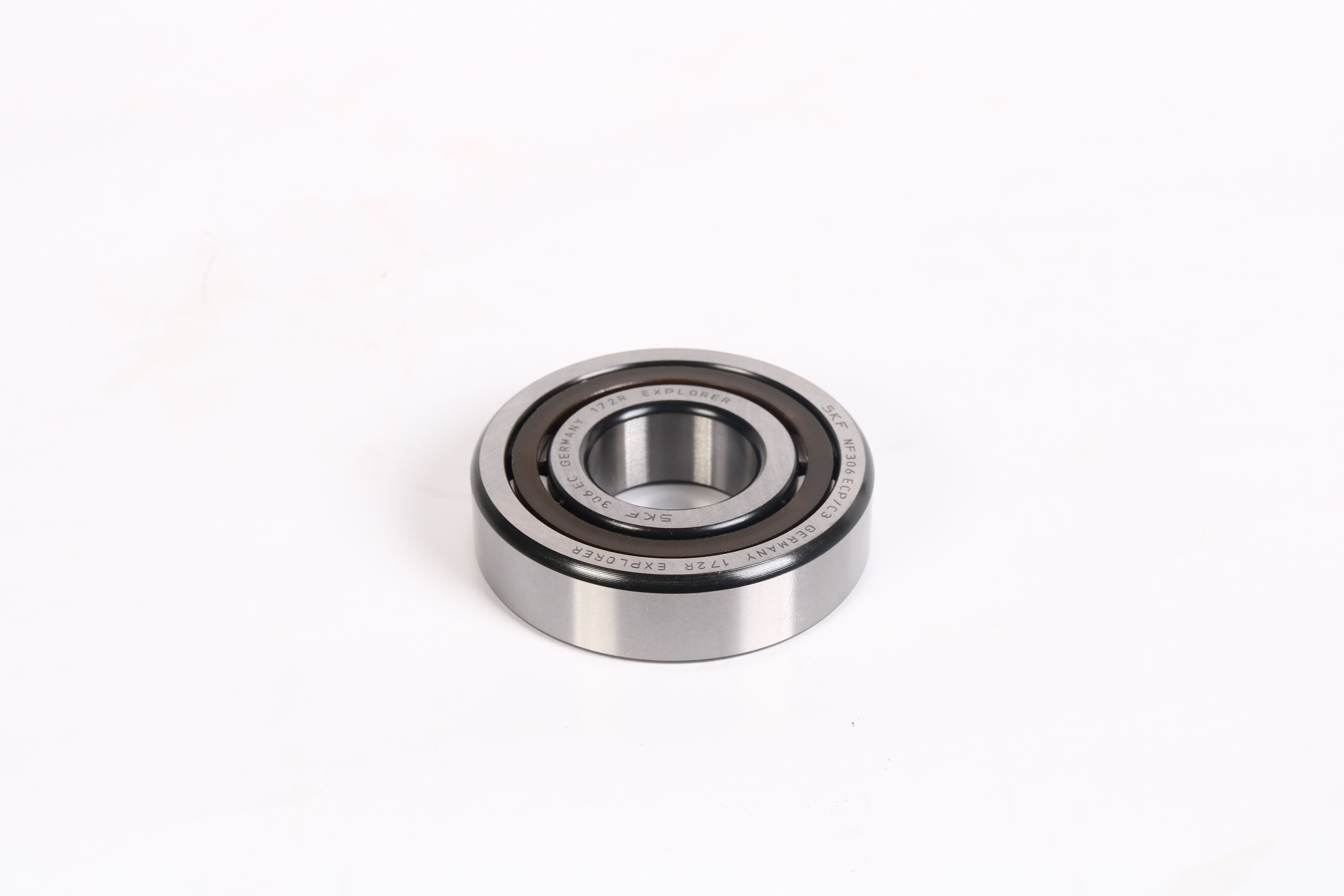 Famous Brand And High Precision 22212 CC/W33 Spherical Roller Bearing 22212 CA/W33 22212E Bearing