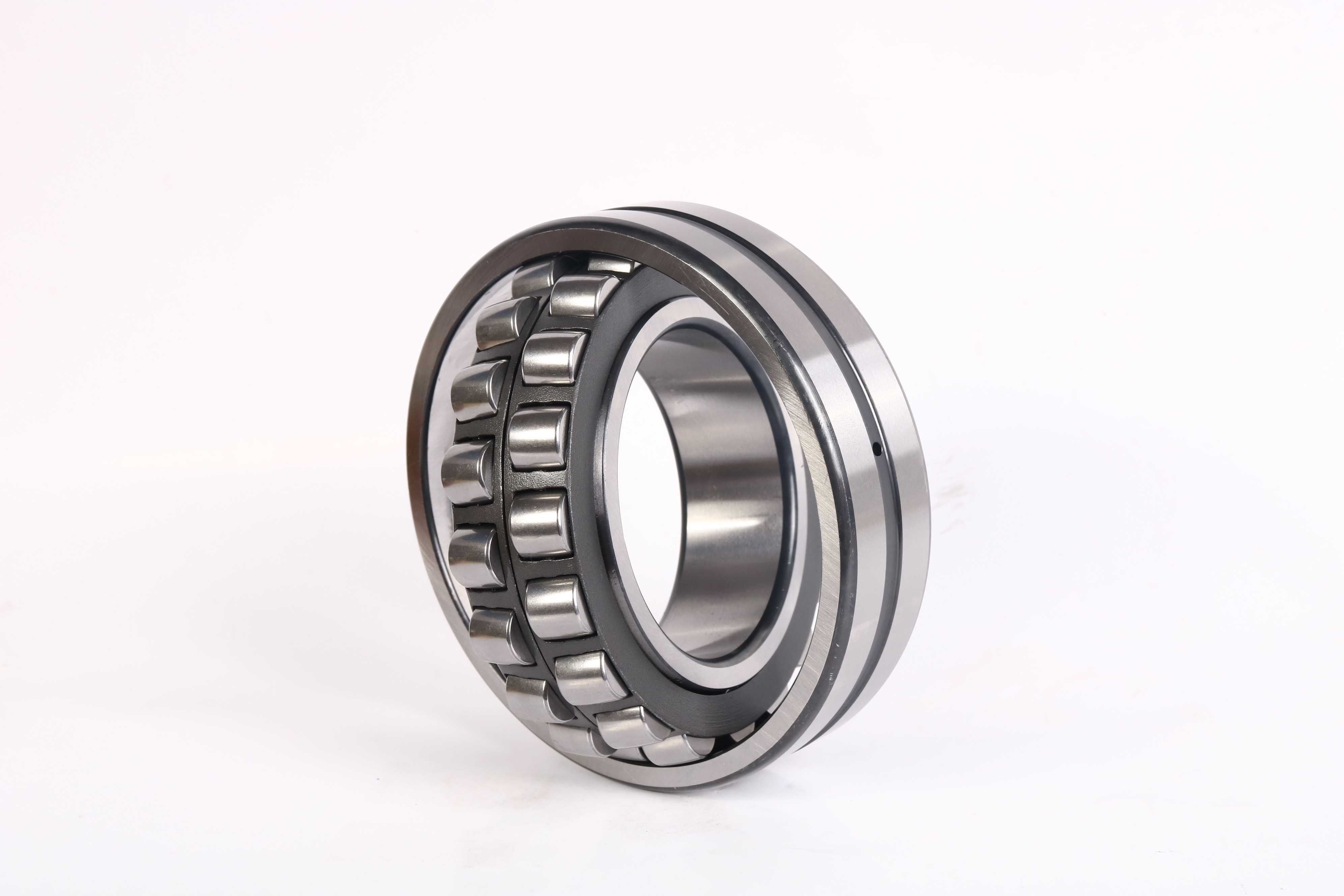 Spherical Roller Bearing 22322 22324 22326 22328 22330 22332 22334 22336 22338 22340 22344 22348 CA CC MB E K W33 C3 GCr15/P6