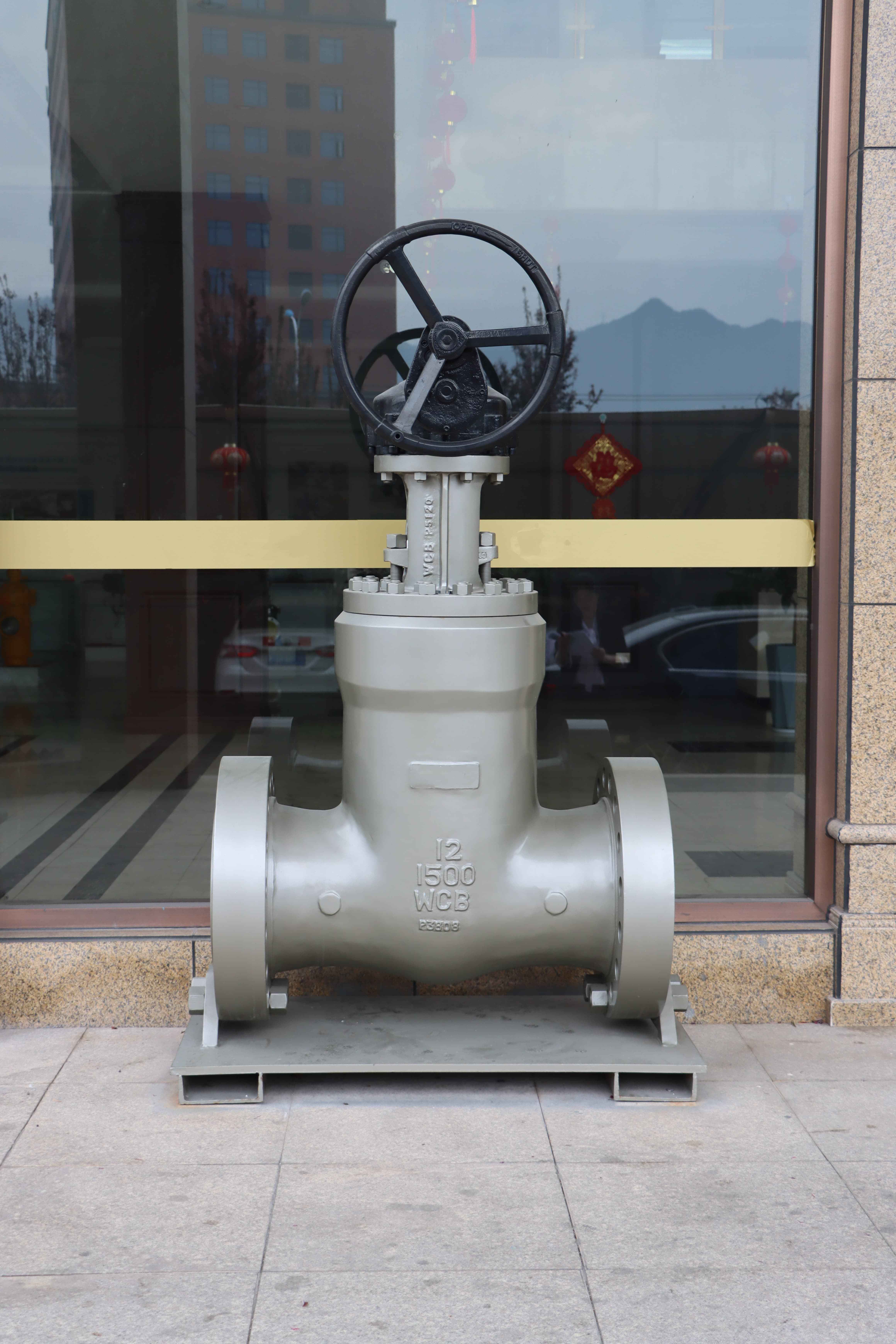 Kamroo ANSI CF8/CF8m API 600 API 6D Hand Wheel /Bevel Stainless Gate Valve