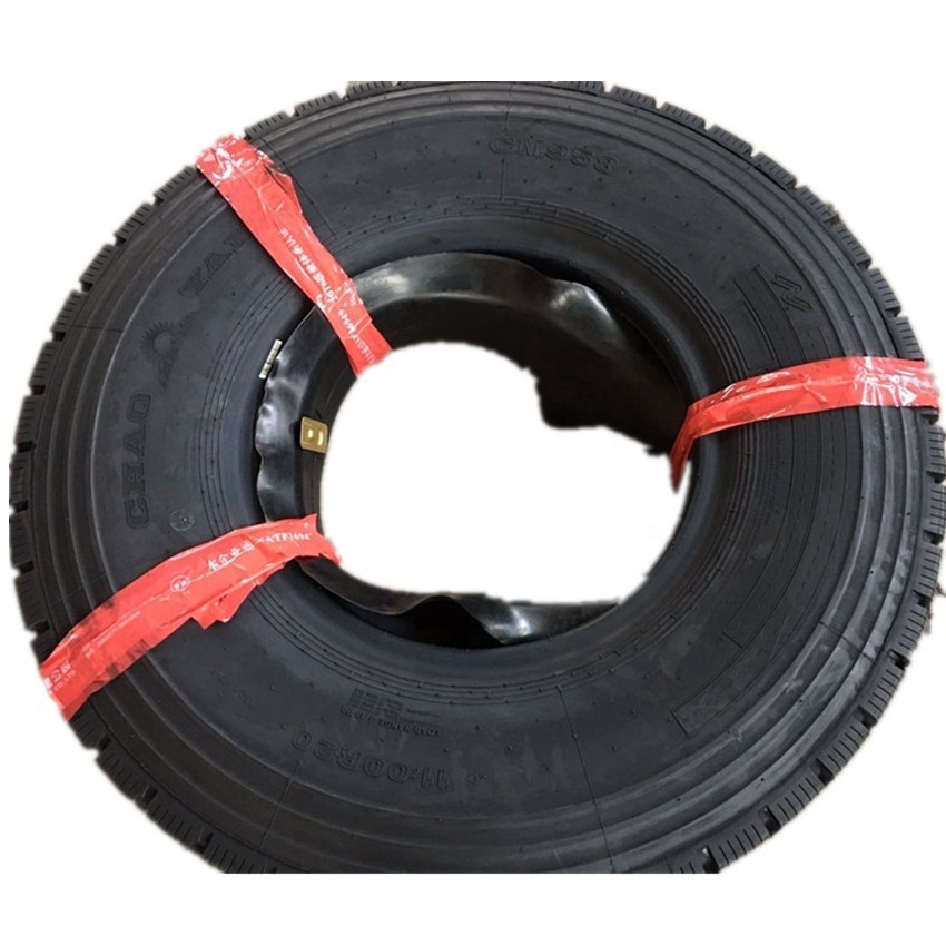 Chaoyang truck tire 825/900/100/1100/1200R20 CM958 CM998 CM913 Quality assurance factory direct sales