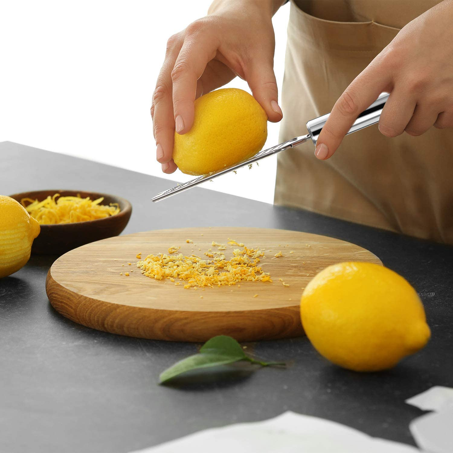 Multifunctional Stainless Steel  Kitchen Garlic Vegetable Ginger Grater Flat Cheese Grater