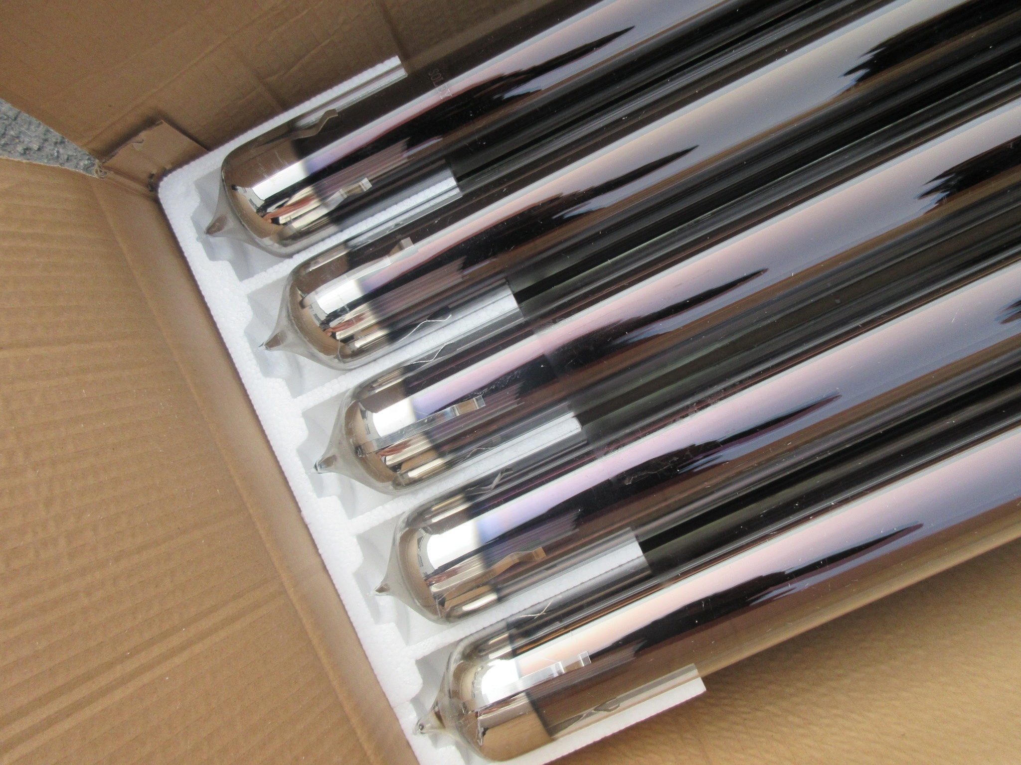 China hot sell top quality solar water heater parts solar evacuated tube three target vacuum tube