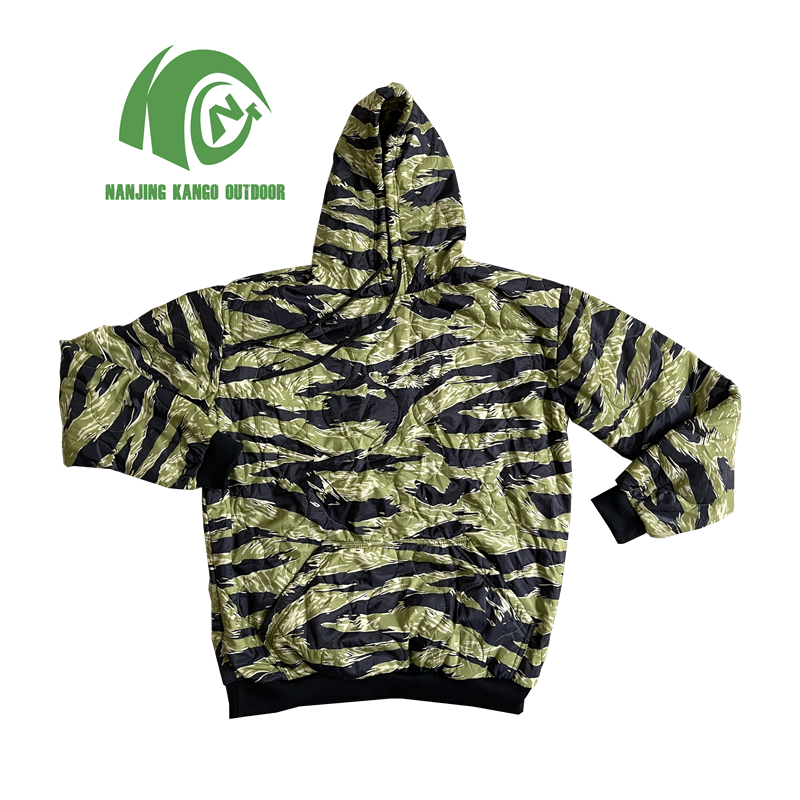 KANGO Camouflage Factory Made Water-resistant Woobie Hoodie with Zipper Warm Jacket