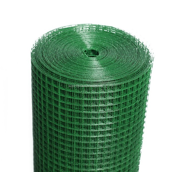 Hexagon Plastic Coated Welded Wire Mesh, Galvanized Pvc Coated Stainless Steel For Poulty protection netting