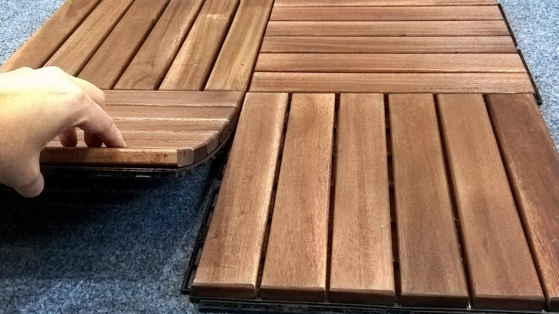 Best Quality 06-Slat Acacia Solid Wooden Interlocking Deck Tile 300x300x19 mm Outdoor Tiles With Low MOQ Nawoo from Vietnam