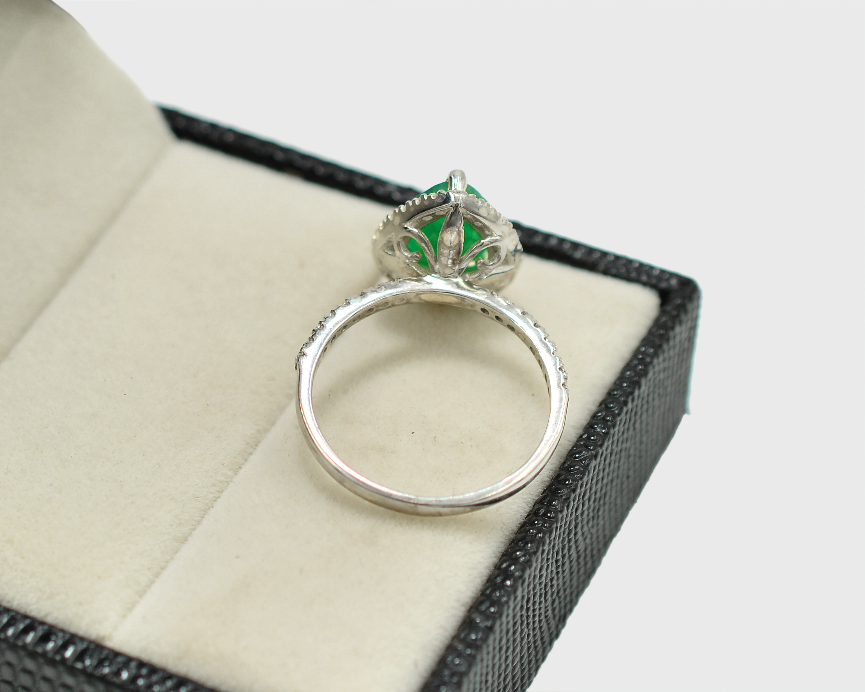 9x11 MM Pear Shape Natural Emerald Cocktail Ring 925 Sterling Silver Solitaire Ring Anniversary Gift Wholesale Jewelry Supply