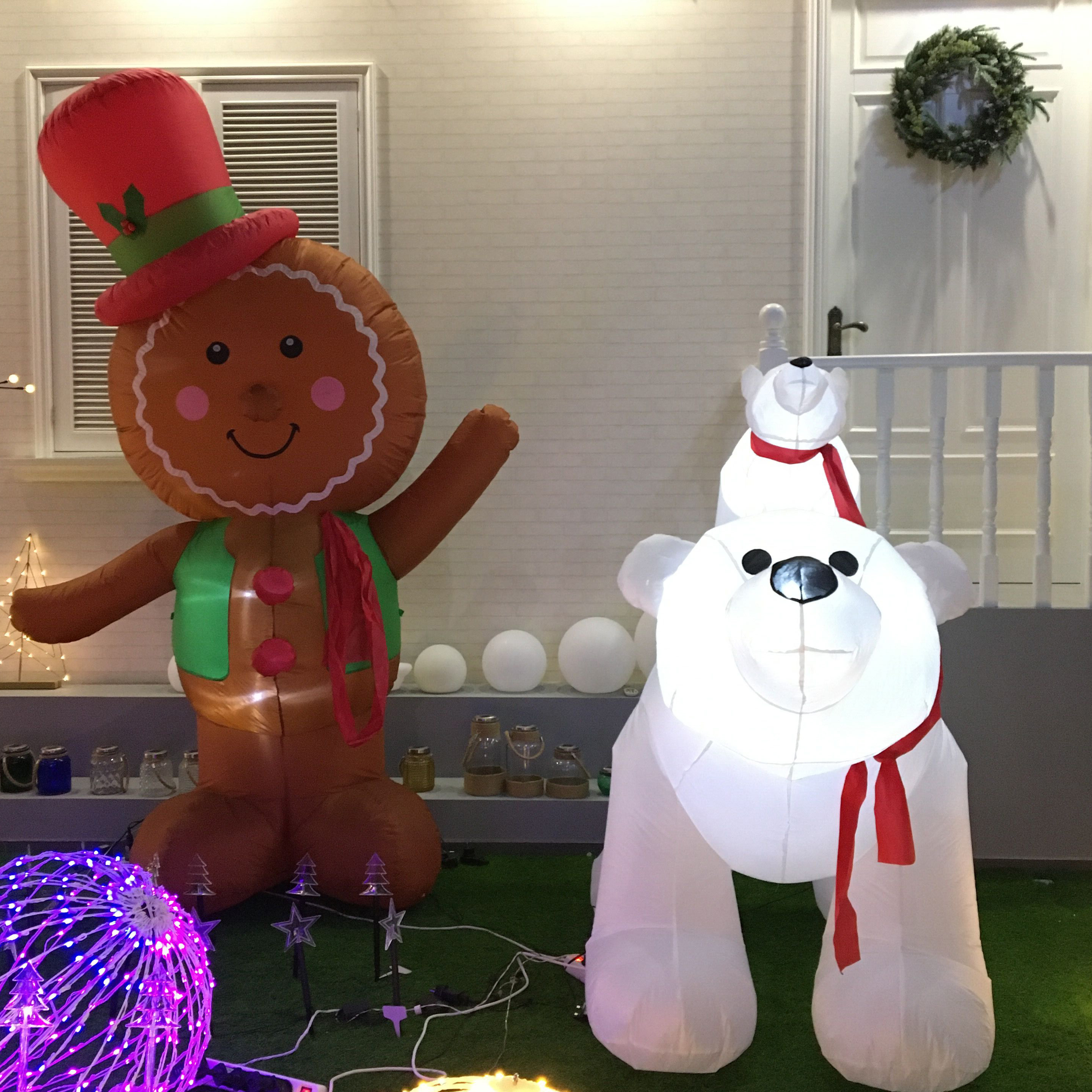 Newish high quality outdoor decorative giant inflatable polar bear with light christmas decoration