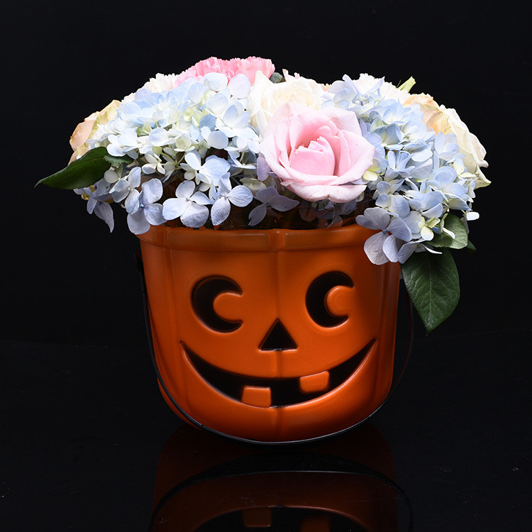 Halloween pumpkin lantern decoration bar night field kindergarten children candy bucket pumpkin bucket light