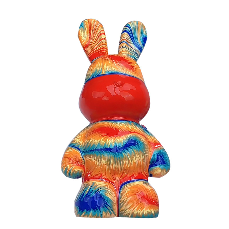 New Arrival DIY Fluid Pour Painting Figurine Bear or Rabbit Model in Resin Anime Animal Theme for Gifts