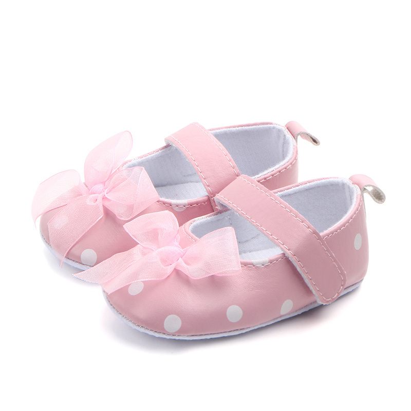 Newborn baby first step white baby polka dot shoes in bulk