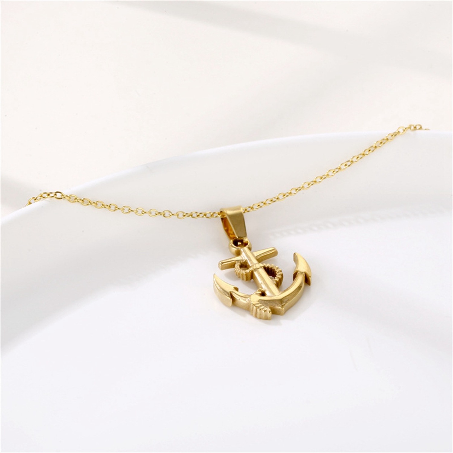 Ocean anchor titanium steel pendant necklace waterproof O-ring chain 18k gold-plated jewelry waterproof stainless steel necklace