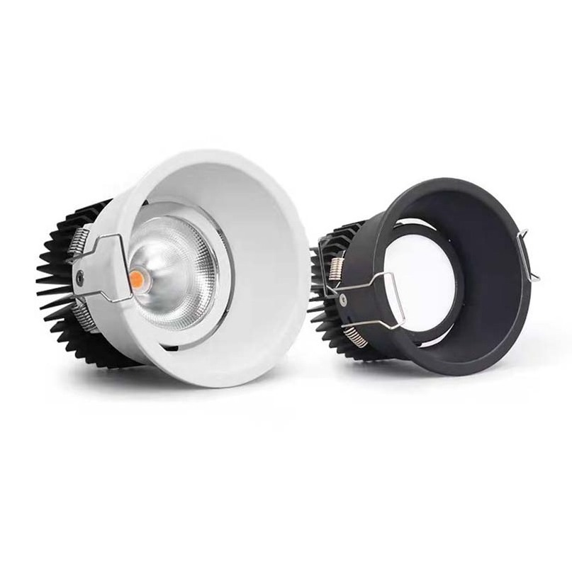 Hotel Usage CE Low UGR Downlight Hidden Camera 36V 180mA 7W Remote Controlled Light Spot