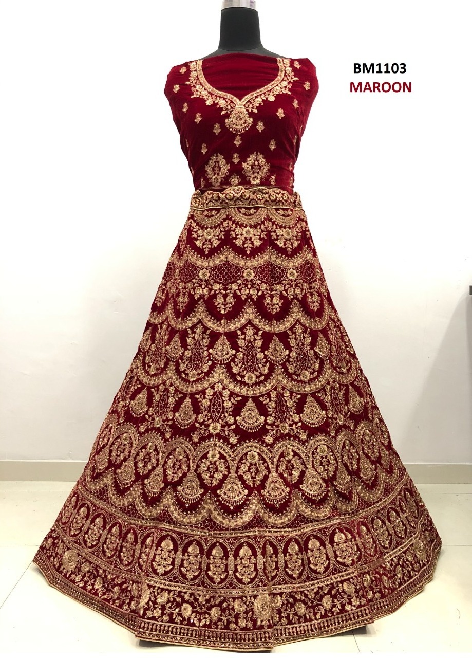 High Quality indian style maroon 9000 velvet bridal lehenga choli with thread embroidery work blouse manufacturer Price