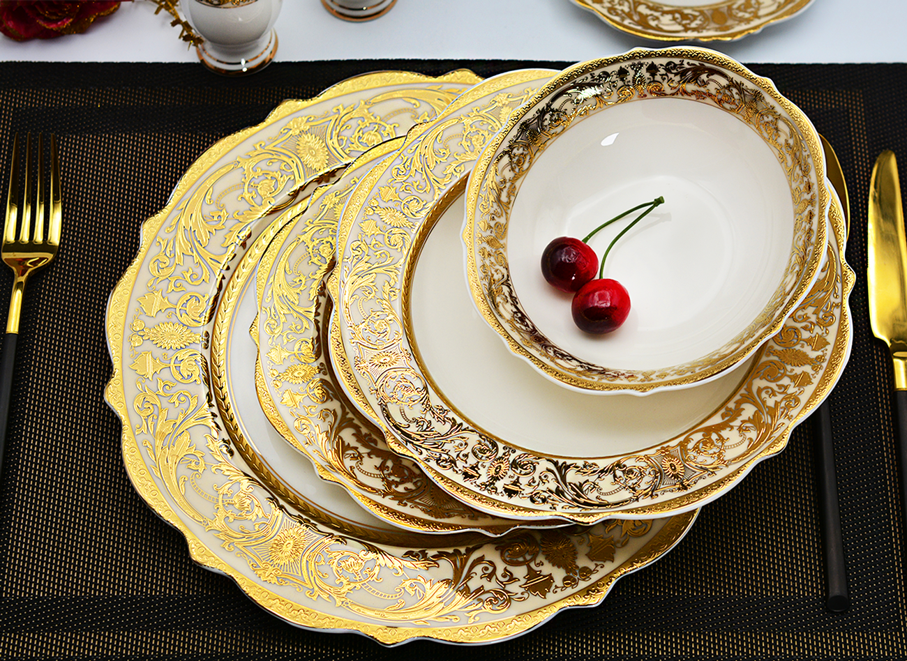 karosa 24pcs Embossed gold porcelain tableware set luxury style bone china dinner sets