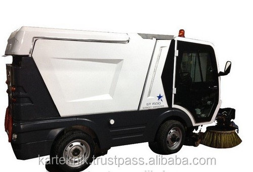 Compact Road Sweeper