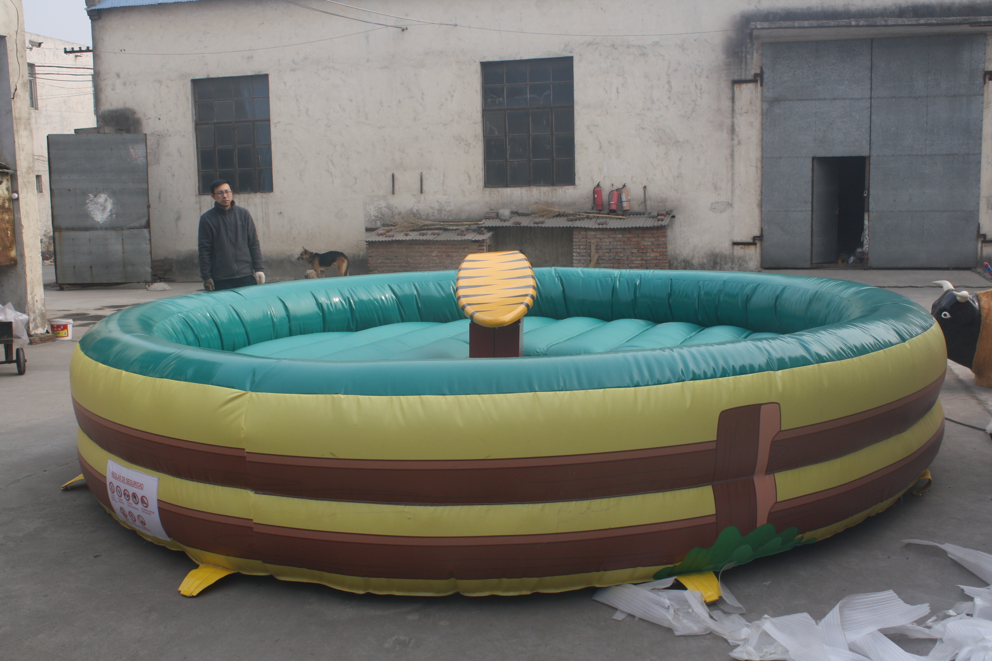 Interactive Sport Games Inflatable Mechanical Bull,Mechanical Inflatable Bull Riding Machine For Sale