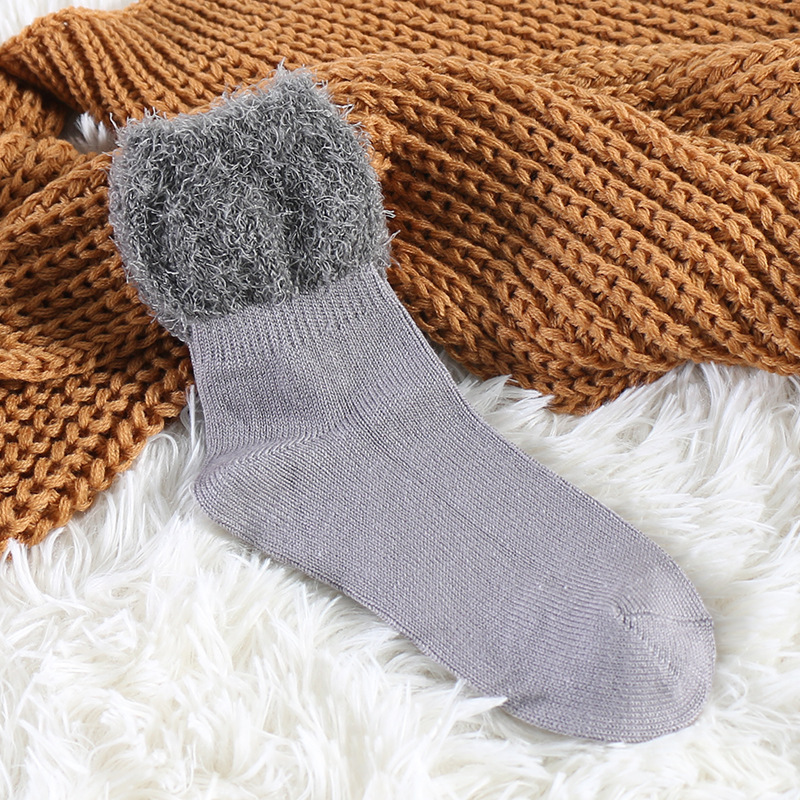 KTS-926-1 Female Autumn And Winter Adult Thickened Stack Warm Solid Color Snow Leisure Feather Yarn Women Tube Socks