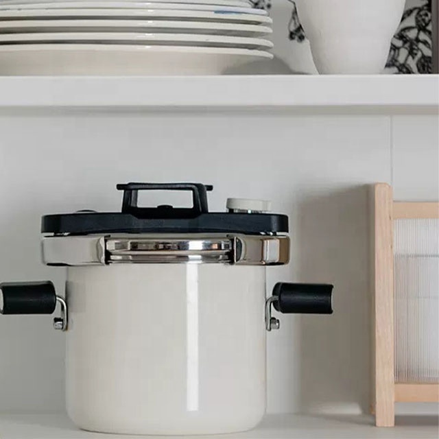 Beige 1-3 Person Mini Size Enamel Stainless Steel Pressure Cooker with Sauce Pan Lid All Stoves Available Stocked Feature