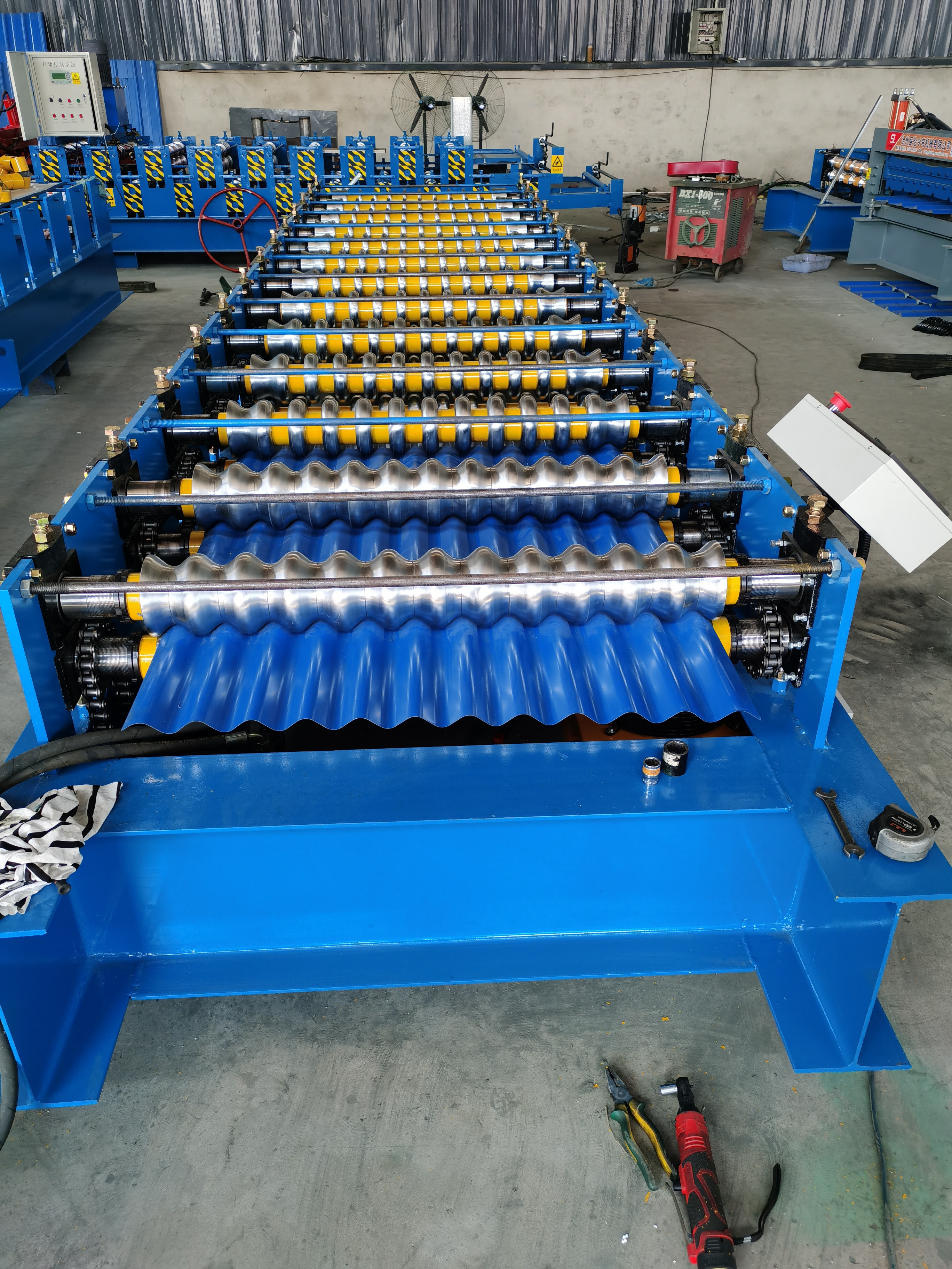 780roof tile pressing machine 780 horizontal wall panel machine corrugated tile former corrugated tile roll forming machine