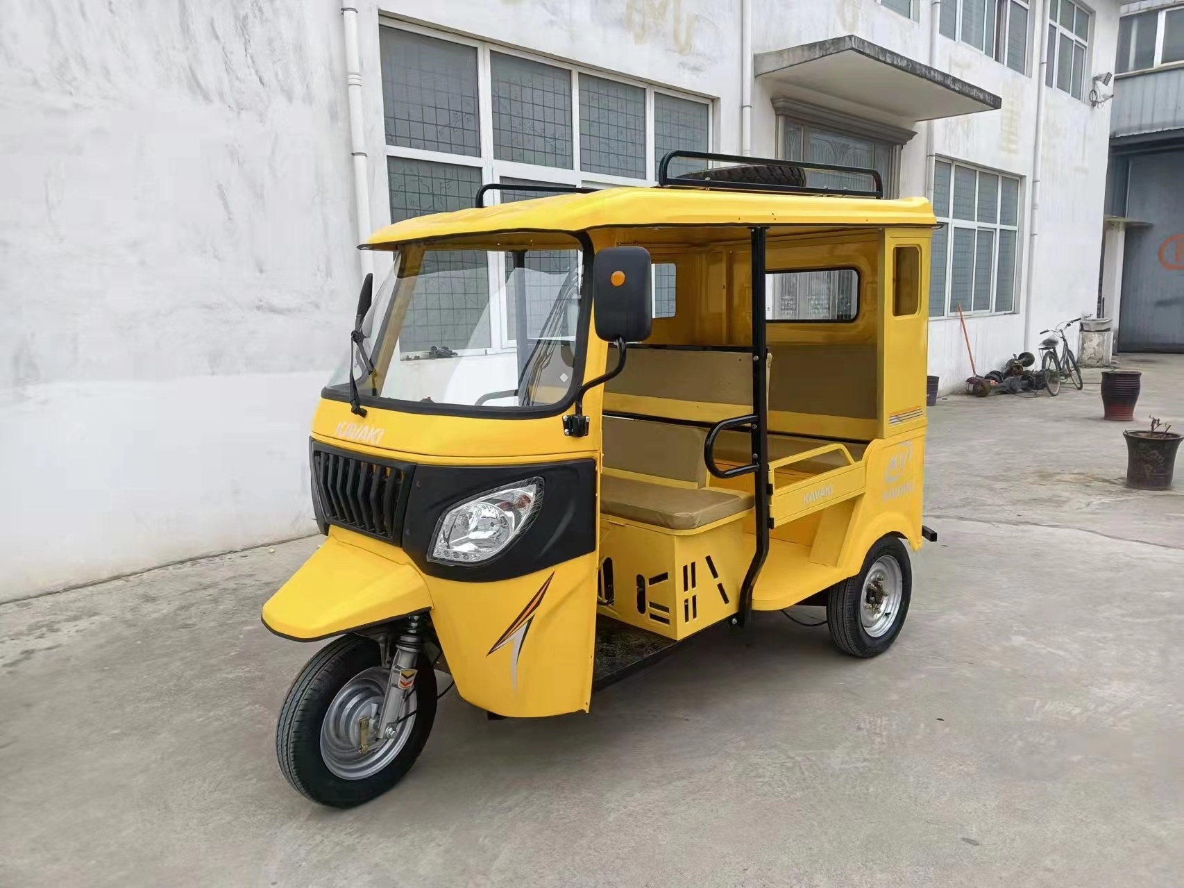 High power 3 wheels fat tire gasoline/electric passenger tricycle  delivery