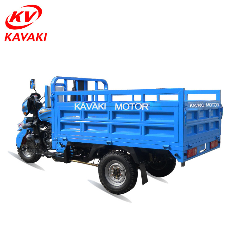 Guangzhou cargo use three wheel motorcycle 200cc tricycle lifan engine hot sell in 2018