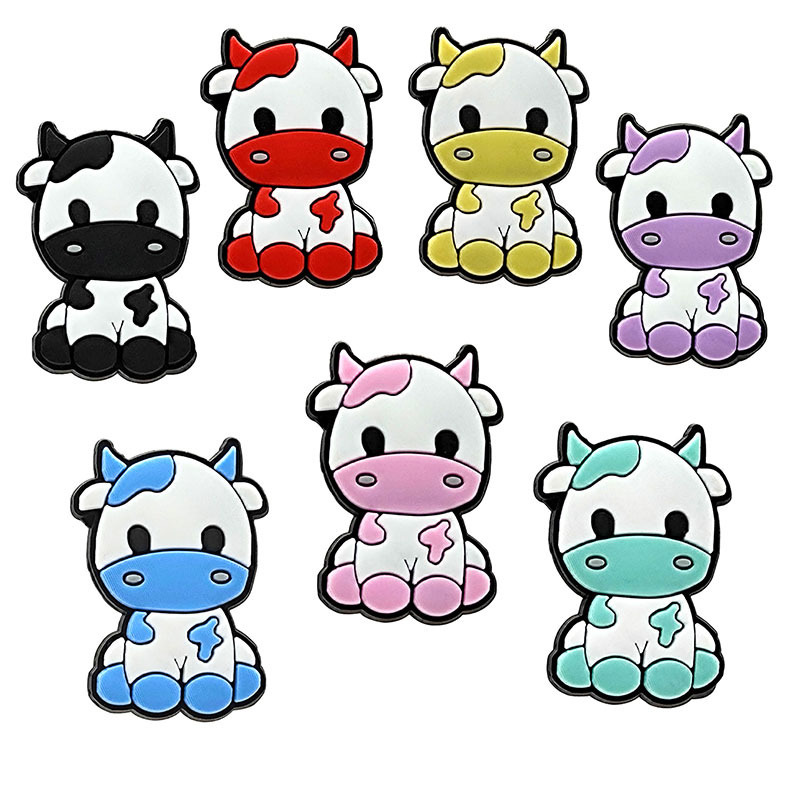 PVC Fashion Designer 2023 Shoe Charms Cute Cows New Arrival Dairy Cattle Shoe Decoration kawaii Shoe Parts&accessories charms