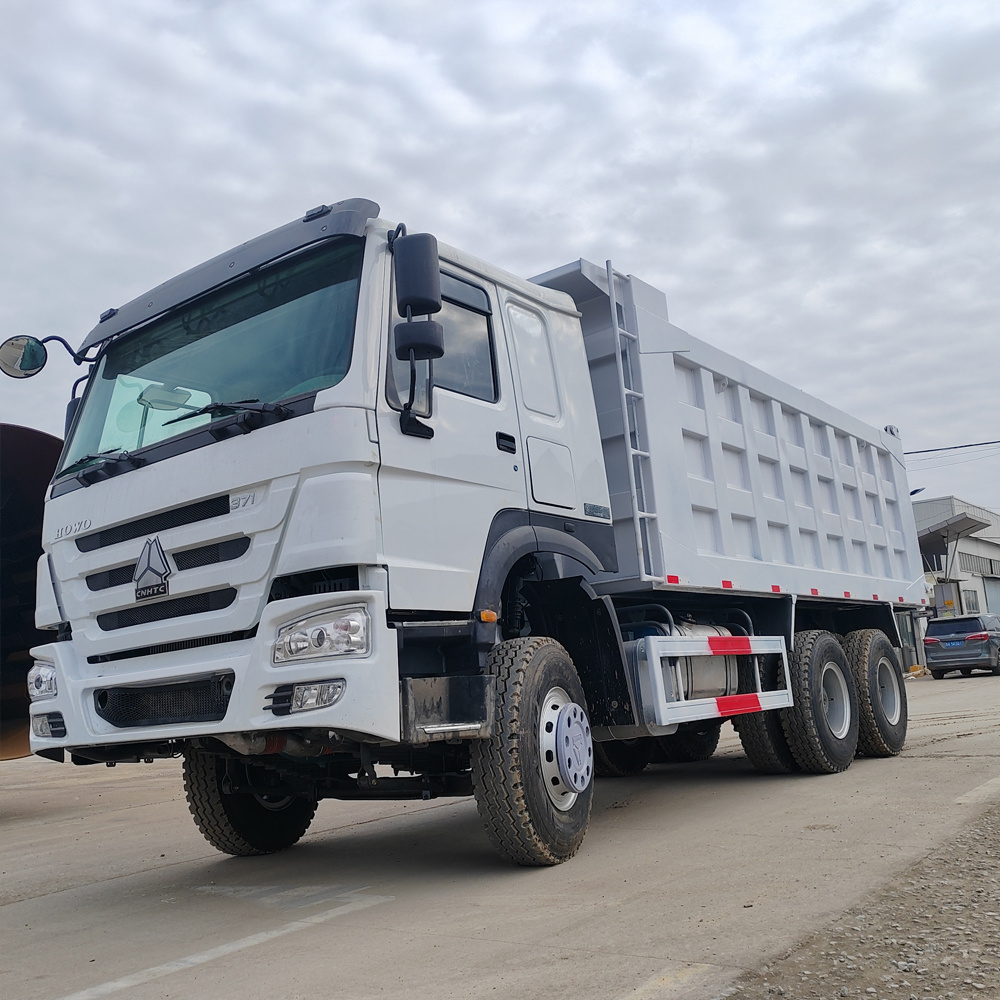 China Famous Brand HoWo Sinotruk Dumping Trucks Cheap Price Hot Selling 6x4 10 Tires 400HP Dump Truck Transporting In Afirca