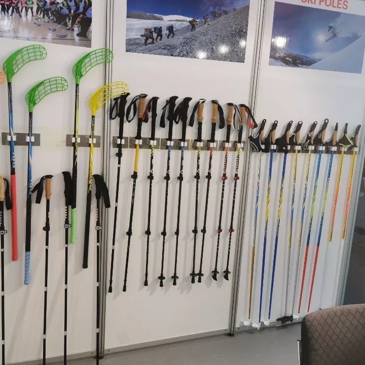 K&B Home Custom Carbon Fiber Cross Country Nordic Alpine Ski Pole Made by OEM For High Modulus Off Road XC Ski Pole