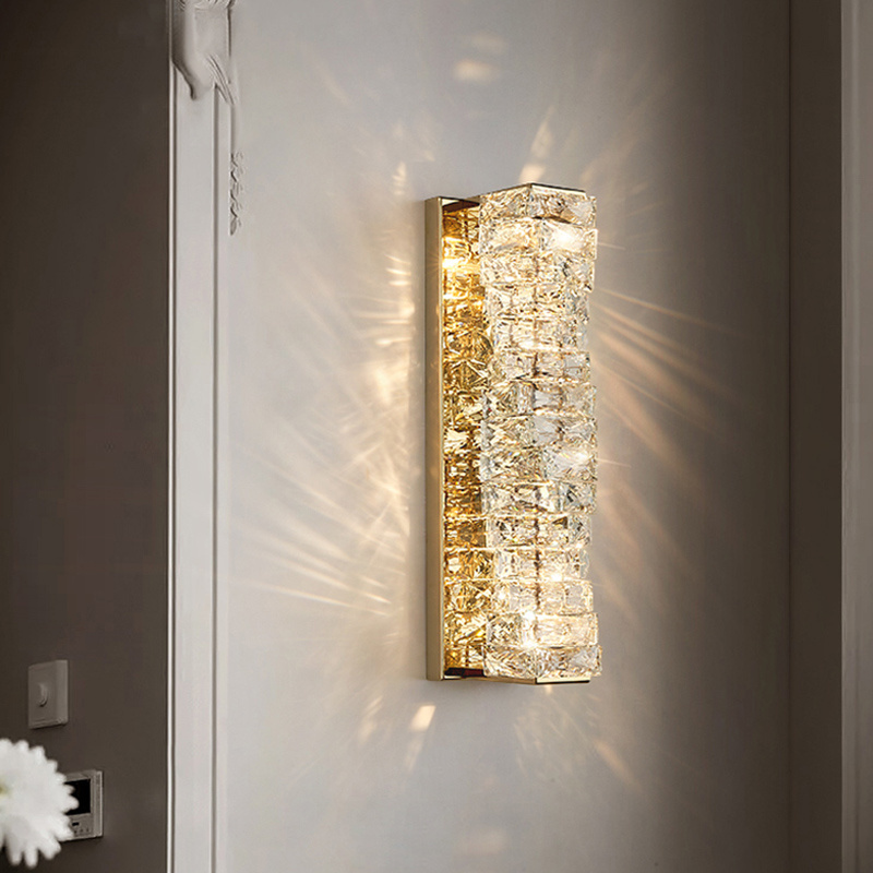 Luxury Crystal Wall Sconce Modern Bedside Wall Lamps  for Bedroom Living Room Dining Room Hotel