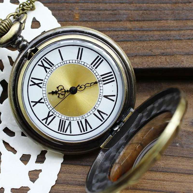 Unique Vintage Big Roman Numeral Gold Face Engraved Style With Chains Japan Movt Quartz Pocket Watch