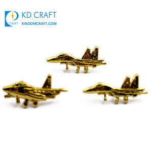 Made in china custom shaped metal zinc alloy embossed 3D gold plated airplane scout aircraft lapel pin