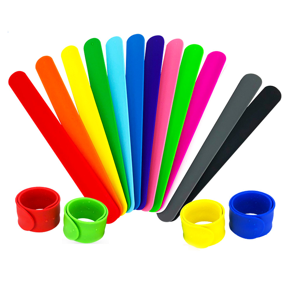 Wholesale bulk cheap custom eco-friendly rubber snap wristband recycled blank silicone slap bracelet for promotion