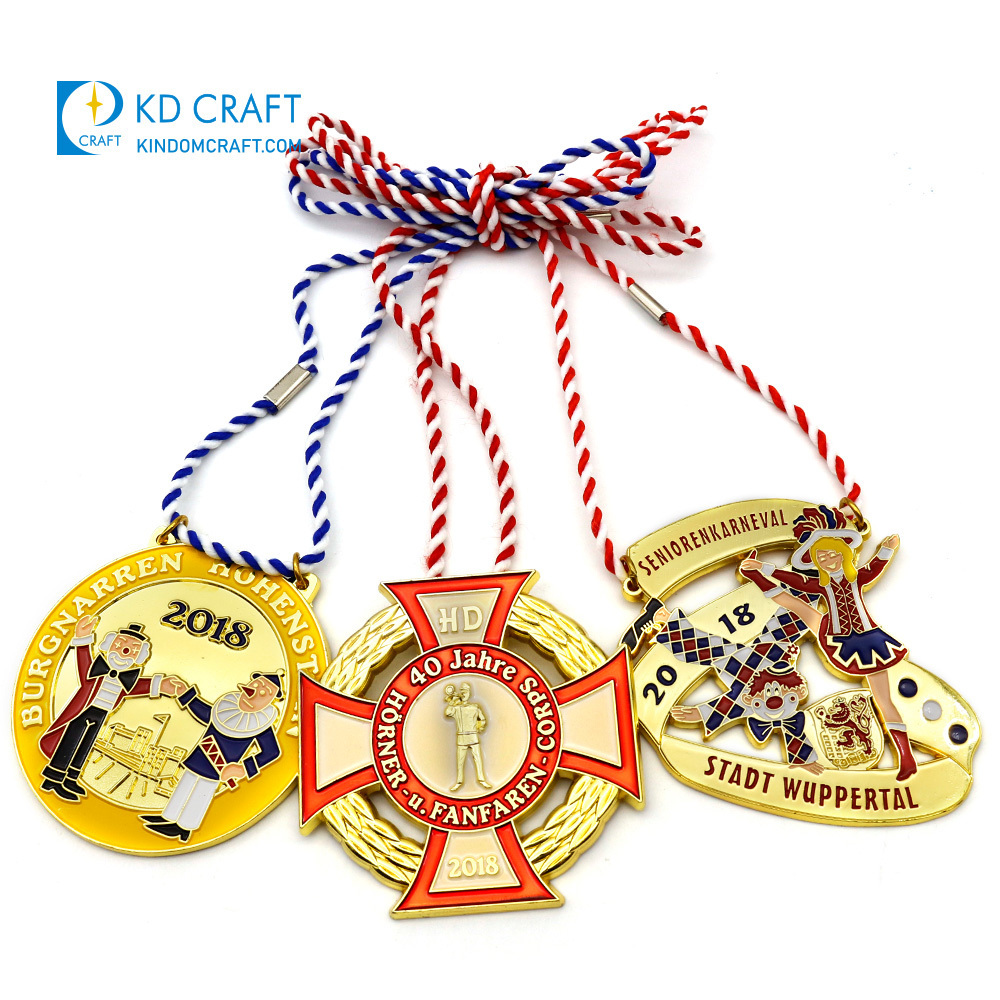 Personalized metal festival carnival fiesta medallion enamel gold silver hollow out souvenir custom carnaval medal with strap