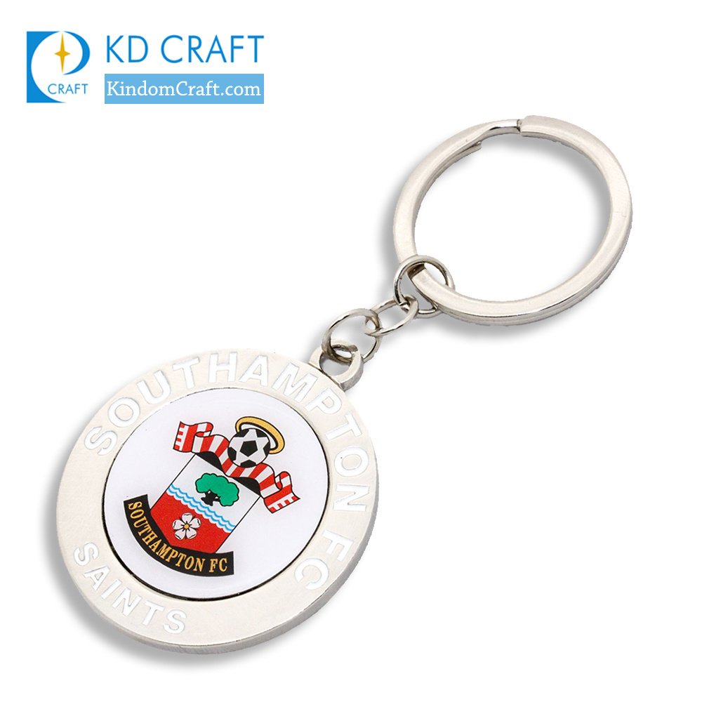 Supply custom zinc alloy printing epoxy branded promotional sports club team souvenir metal spinning keychain