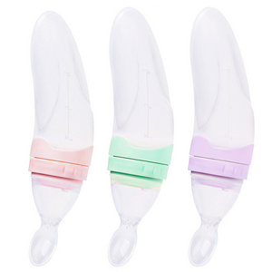 Foldable Baby Bottle Silicone Squeeze Feeding Bottles Hand Free Baby Food Pouch Spoon Food Feeder Bottle