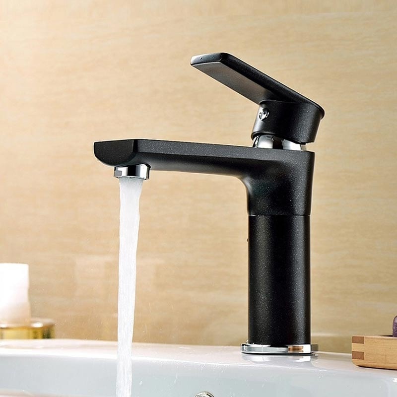 Single handle matte black bathroom faucet brass material hot cold water mixer taps wash room sink faucet