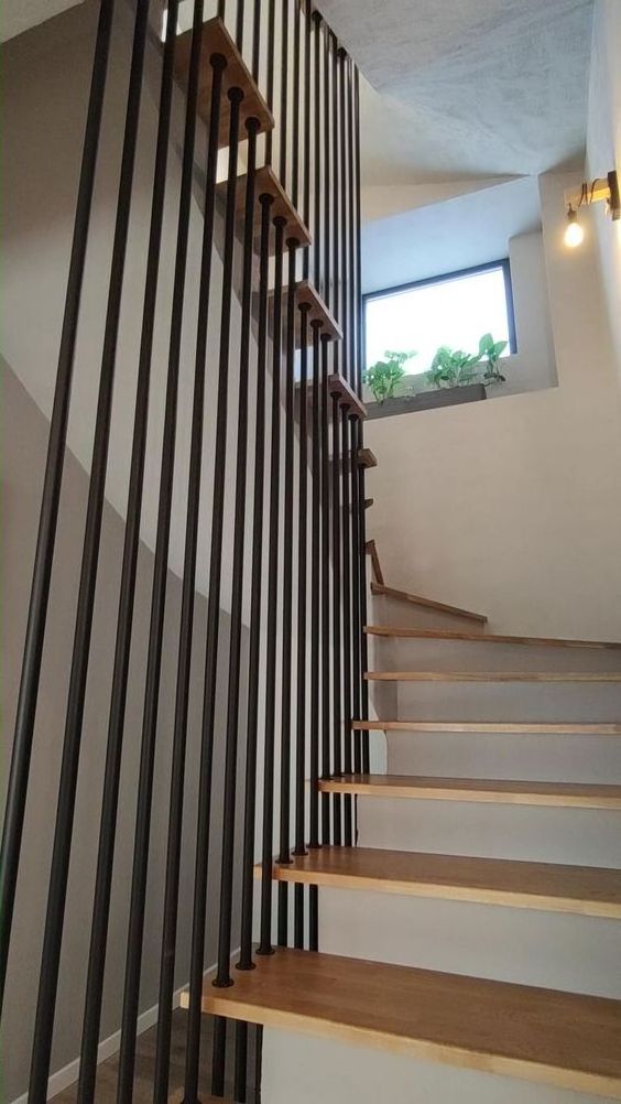 Traditional Design High Quality Stainless Steel Balustrades & Handrails Manufactured Stairs Handrail