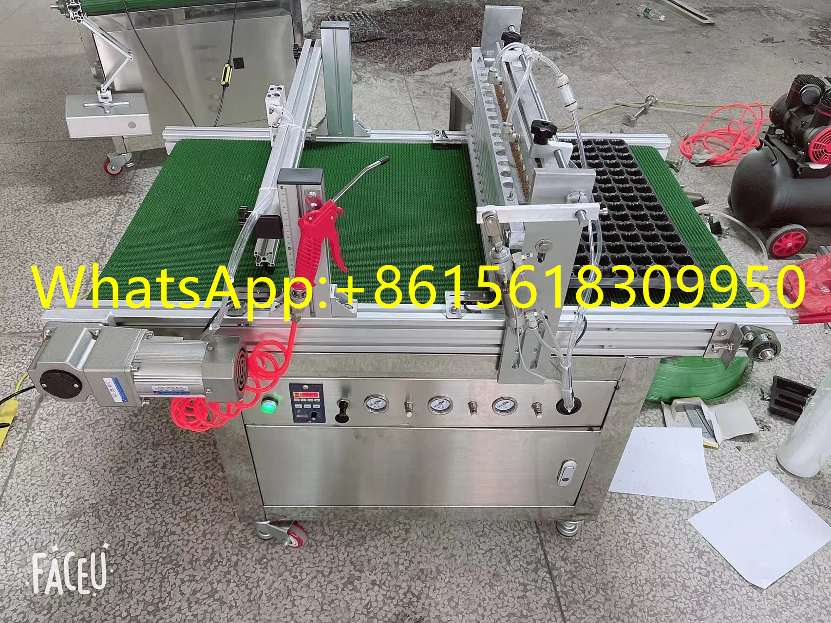 Vegetable Hole Tray Seedling Machine High Precision carrot paddy seedling tray planter Seedling Planting Machine