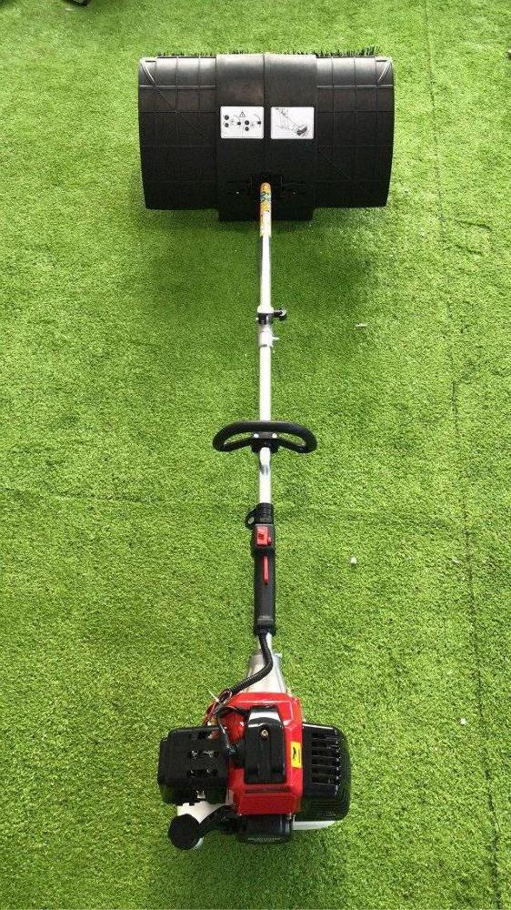 Hot Sale lawn sweeper Hand-pushed Lawn Comber Brush Machine For Artificial Grass