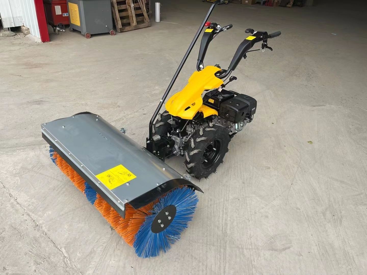 Full Gear Snow Sweeper With Snow Removal Accessories Small Snow Plow