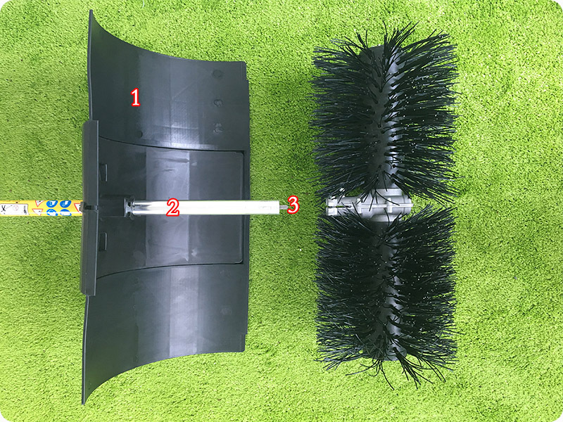 The factory price Hot Sale Hand-pushed Lawn Comber Brush Machine For Artificial Grass for sale