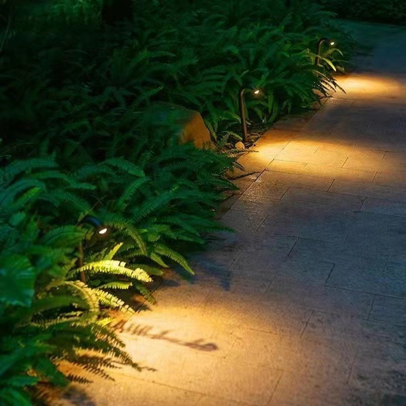 LED Garden Lights Outdoor LED water proof Lawn Lamp 220V110V 7W Landscape Spike Bulb IP65 Led Light Garden Path Spotlights