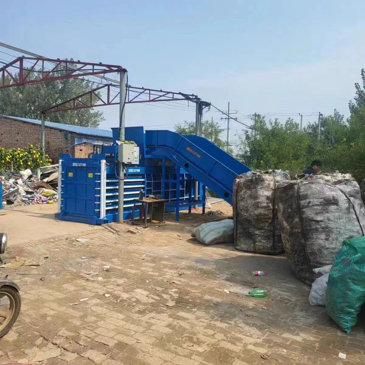 Full Automatic Waste Paper Press Bale Machine Compress Soft Items Horizontal Baler