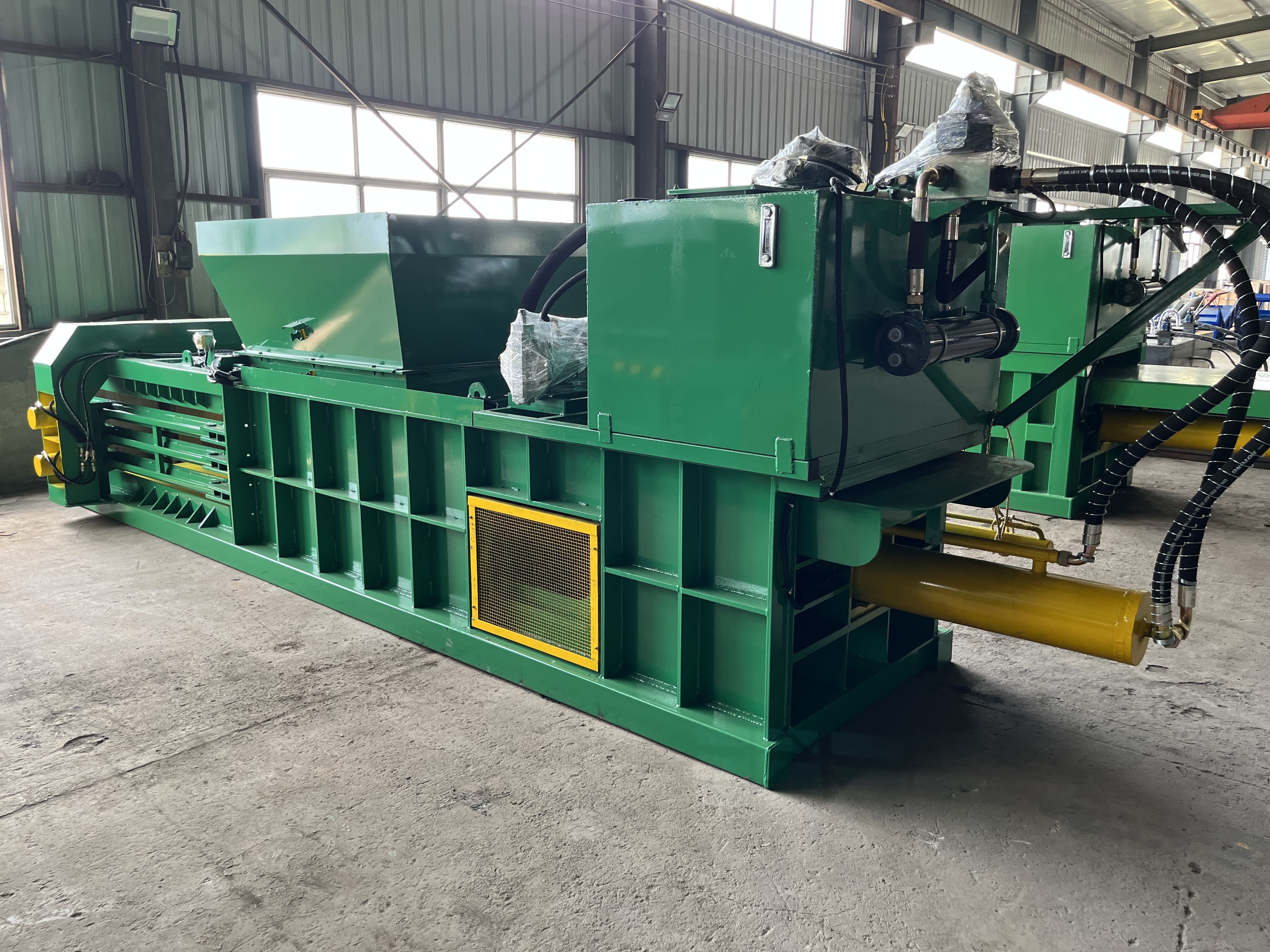 Automatic 120 Tons horizontal baler machine for waste paper hydraulic baling press machine