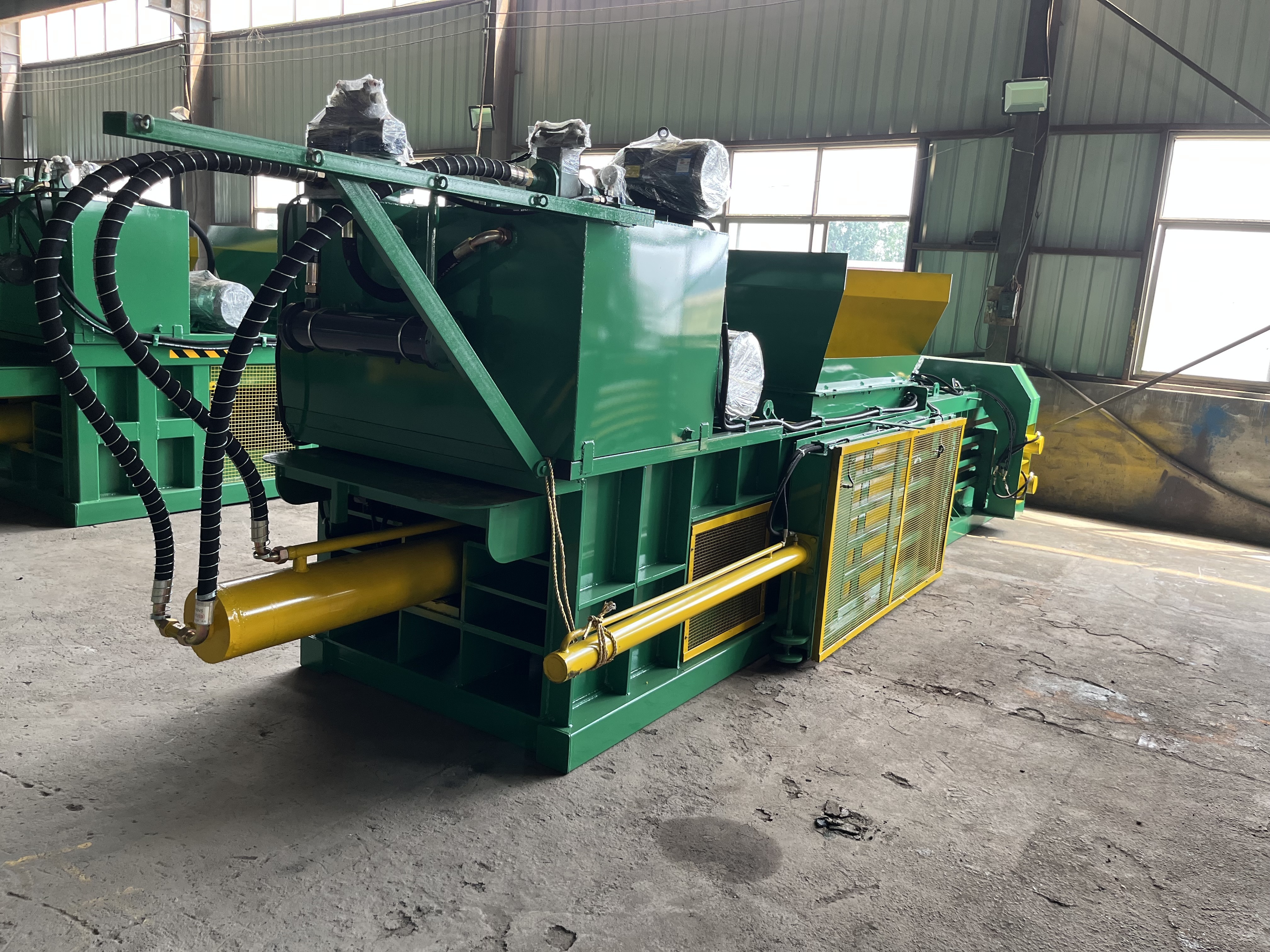 Automatic 120 Tons horizontal baler machine for waste paper hydraulic baling press machine