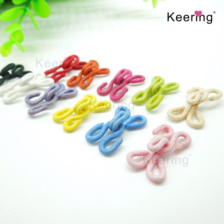 Wholesale Multicolor customized Fabric Covered button Sew On  hooks and eyes Fur Coat bar or Sweater Fastener