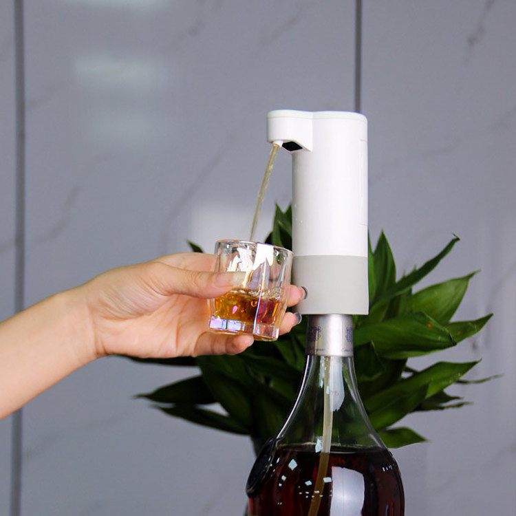 Smart Home Touchless Infrared Sensor Mini Water Dispenser Desktop Drinking Automatic Wine Liquor Dispenser