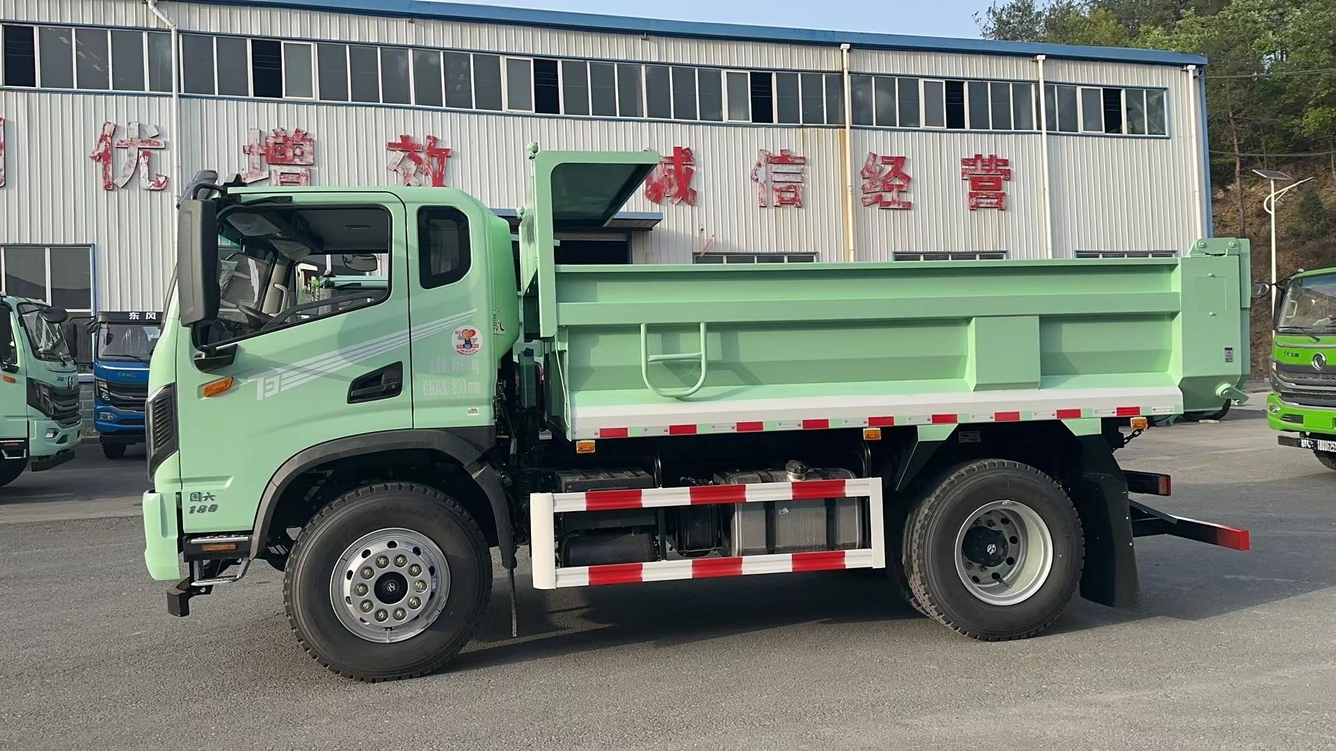 Dump truck Dongfeng 4*2 8 tons 10tons 6 Wheels 210HP Factory Directly Sale Dump Truck Tipper Truck factory price on sale